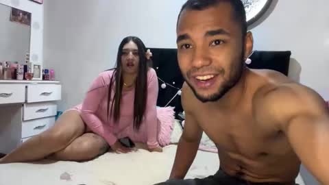 hot2gether69 online show from February 24, 2:20 am