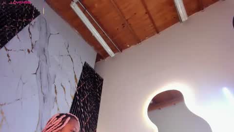 hot__genesis online show from June 14, 7:05 pm