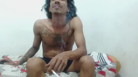 Snapshot of hot_and_complacent chatting on December 3, 1:52 am Private open online show from December 3, 1:52 am