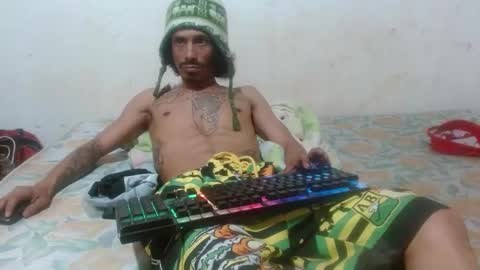 Snapshot of hot_and_complacent chatting on December 25, 4:01 am Private open online show from December 25, 4:01 am