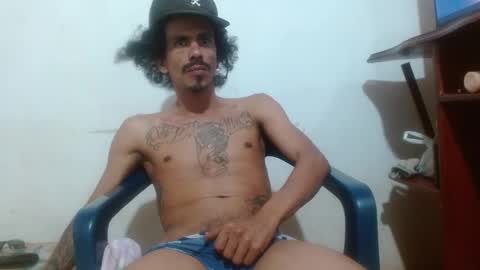 Snapshot of hot_and_complacent chatting on December 28, 3:26 am Private open online show from December 28, 3:26 am