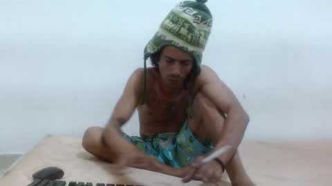 Snapshot of hot_and_complacent chatting on January 4, 12:16 am Private open online show from January 4, 12:16 am