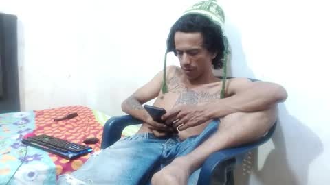 Snapshot of hot_and_complacent chatting on January 27, 6:30 am Private open online show from January 27, 6:30 am