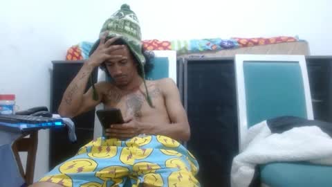 Snapshot of hot_and_complacent chatting on February 4, 5:53 am Private open online show from February 4, 5:53 am