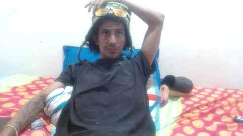 Snapshot of hot_and_complacent chatting on October 20, 11:16 pm Private open online show from October 20, 11:16 pm