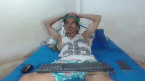 Snapshot of hot_and_complacent chatting on October 29, 11:17 pm Private open online show from October 29, 11:17 pm