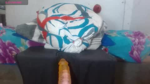 Snapshot of hot_and_complacent chatting on November 1, 10:45 pm Private open online show from November 1, 10:45 pm