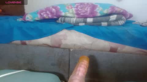 Snapshot of hot_and_complacent chatting on November 3, 2:40 pm Private open online show from November 3, 2:40 pm