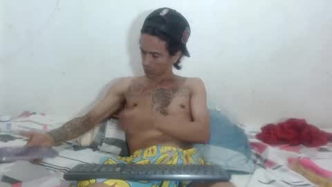 Snapshot of hot_and_complacent chatting on November 21, 5:11 pm Private open online show from November 21, 5:11 pm