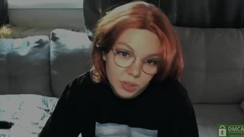 Snapshot of hot_babayaga chatting on December 11, 12:55 pm online show from December 11, 12:55 pm