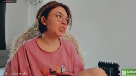 Snapshot of hot_babayaga chatting on February 25, 7:09 am online show from February 25, 7:09 am