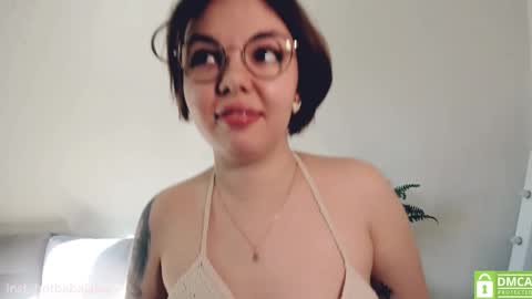 Snapshot of hot_babayaga chatting on March 8, 11:48 am online show from March 8, 11:48 am