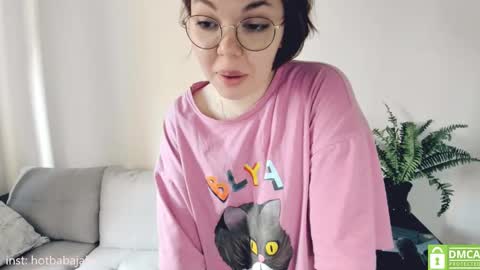 Snapshot of hot_babayaga chatting on March 10, 8:37 am online show from March 10, 8:37 am