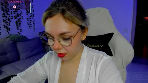 Snapshot of hot_babayaga chatting on November 13, 3:11 pm online show from November 13, 3:11 pm