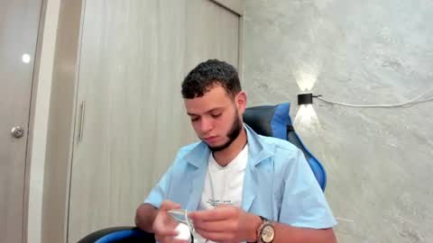 hot bad boy69 online show from July 5, 10:06 pm
