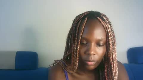 Snapshot of hot_berry2003 chatting on March 12, 10:05 am Millie online show from March 12, 10:05 am