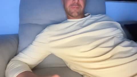 Snapshot of hot_bobby79 chatting on February 20, 9:59 pm Bobby online show from February 20, 9:59 pm
