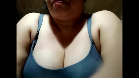 hot_boobs21 online show from February 12, 11:51 am