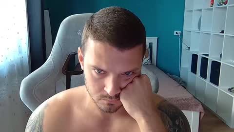 hot_cap_77 online show from September 10, 1:55 pm