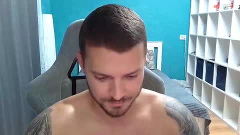 hot_cap_77 online show from September 13, 7:24 pm