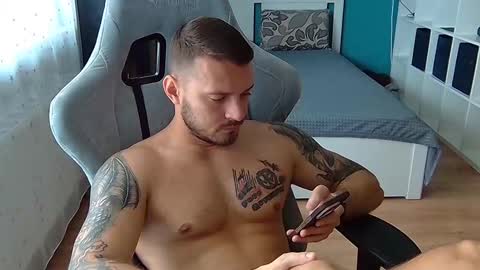 hot_cap_77 online show from October 4, 9:29 am