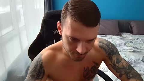 hot_cap_77 online show from February 22, 12:36 pm