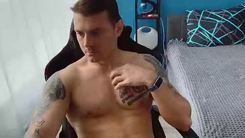 hot_cap_77 online show from June 30, 9:32 am
