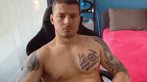 hot_cap_77 online show from August 6, 12:51 pm