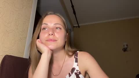 hot_chance_ online show from July 13, 2:09 pm