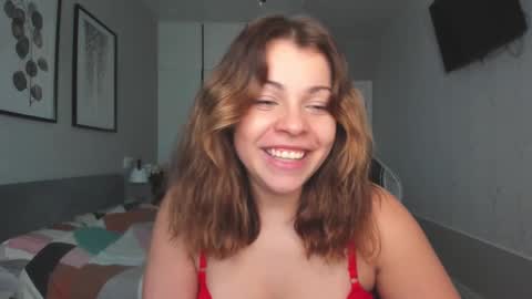 LiluCaroline online show from February 16, 1:38 pm