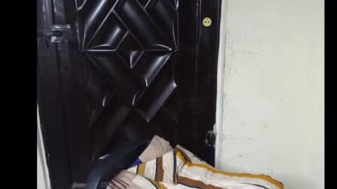 Snapshot of hot_choco2 chatting on December 15, 9:30 pm Coco online show from December 15, 9:30 pm