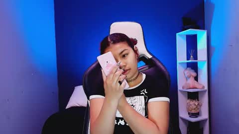 hot chocolate 4u online show from October 27, 12:20 pm