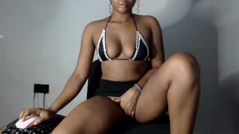 Snapshot of hot_chocoxxxx chatting on June 7, 6:39 am sonia mis choco online show from June 7, 6:39 am