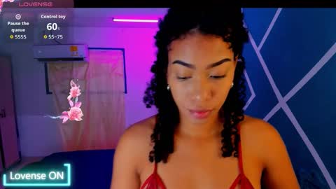 Hot Couple online show from October 3, 3:25 am