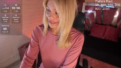 Snapshot of hot_cupid01 chatting on June 20, 10:40 am Valery online show from June 20, 10:40 am
