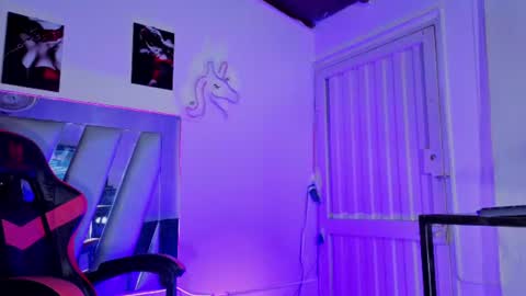 destinyk online show from June 26, 10:58 pm