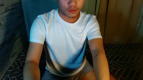 Snapshot of hot_emmanuel chatting on February 22, 10:31 pm hot_emmanuel online show from February 22, 10:31 pm