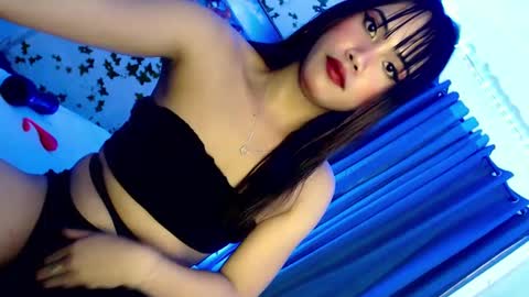 Snapshot of hot_fuckingmedusa69 chatting on January 2, 7:40 pm Naughty Allison online show from January 2, 7:40 pm