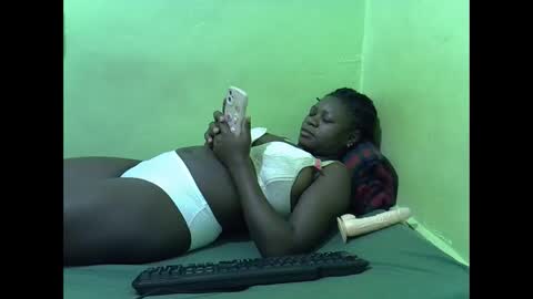 hot_girlly online show from January 7, 3:53 am