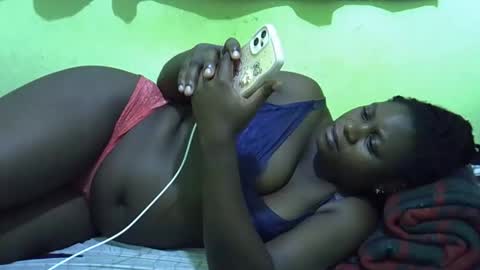 hot_girlly online show from February 14, 6:04 pm