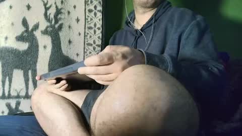 hot_guy36 online show from June 7, 4:27 am