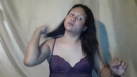 hot_jessica691 online show from May 6, 12:52 am