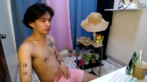 hot_kianxx online show from May 26, 5:53 pm