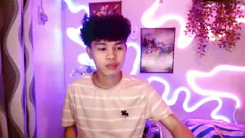 mark online show from July 1, 9:44 am