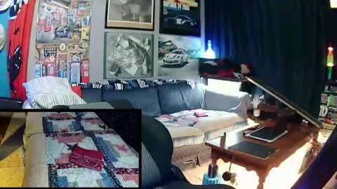 hot_krispy_kreme online show from May 7, 2:28 am