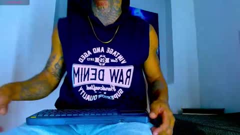 SEXY COUPLE  online show from February 24, 12:47 pm