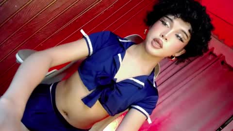Snapshot of hot_laura69 chatting on July 9, 4:55 pm just call me laura online show from July 9, 4:55 pm