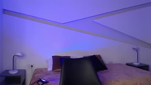 Alana online show from February 12, 8:50 pm