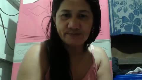 Snapshot of hot_mama09 chatting on September 29, 8:46 pm hotmama online show from September 29, 8:46 pm