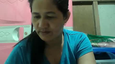 Snapshot of hot_mama09 chatting on October 20, 9:32 am hotmama online show from October 20, 9:32 am